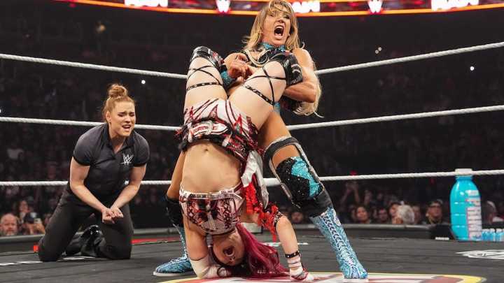 WWE RAW 12/1/2025: 3 Things We Hated And 3 Things We Loved