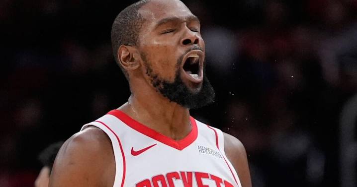 Durant joins elite NBA club with 31,000 points milestone