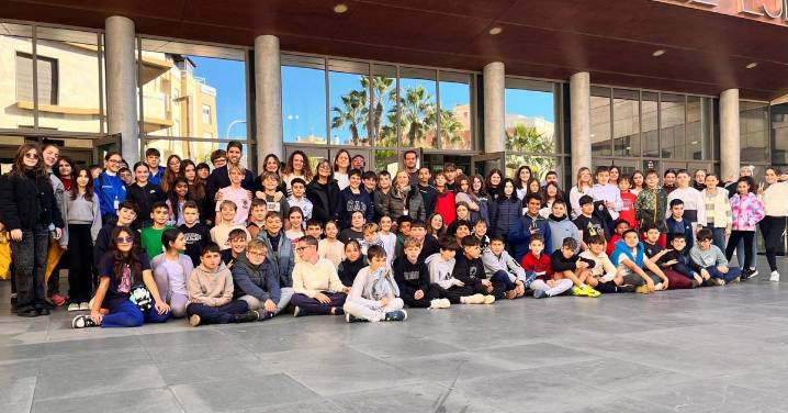 El Ayuntamiento de El Ejido recibe a 16 estudiantes italianos dentro del programa Erasmus+