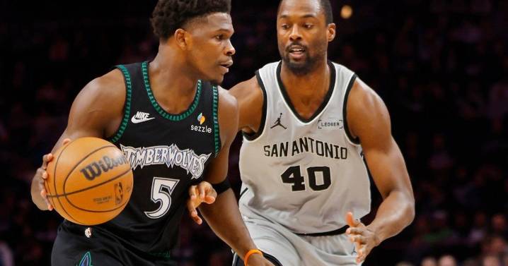 Edwards sets Wolves franchise mark in 125-112 home win against Spurs