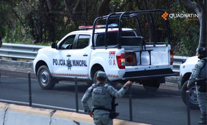Dejan 3 cuerpos desmembrados sobre la Autopista del Sol