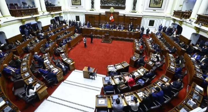 REINFO | Congreso debate esta tarde dictamen que amplía registro hasta el 2027 y favorece a mineros ilegales