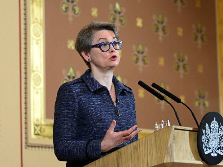 Yvette Cooper counters Trump criticism of Khan and praises Europe’s ‘strength’