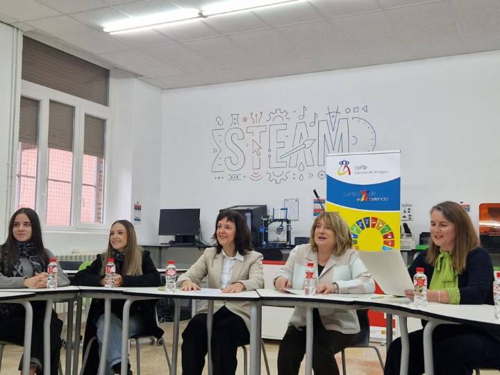 Hernández: “La Constitución española no es un recuerdo, sino un proyecto de futuro”