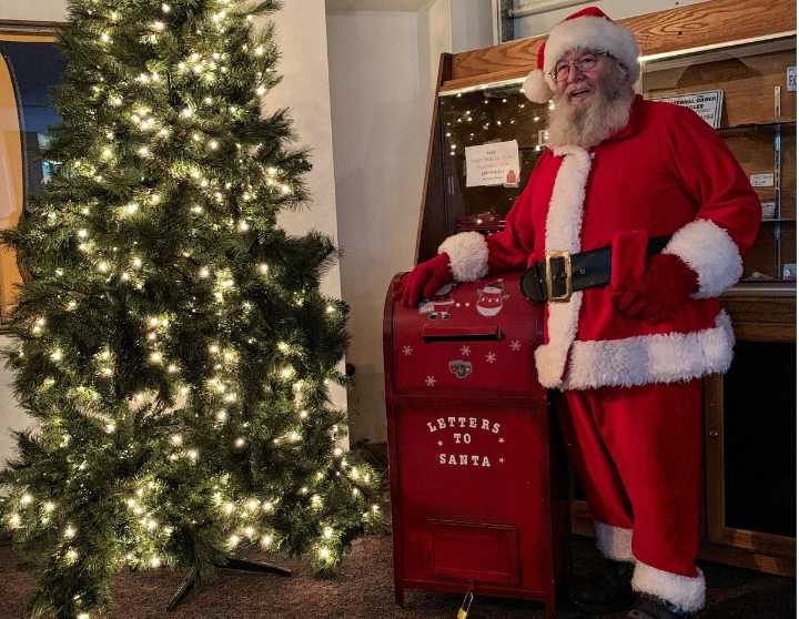 Twinkling Trails Return: Yakima's Holiday Lightfest is Back!