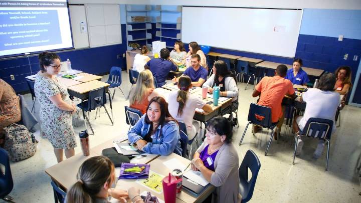Florida teacher training programs lack diversity, report says