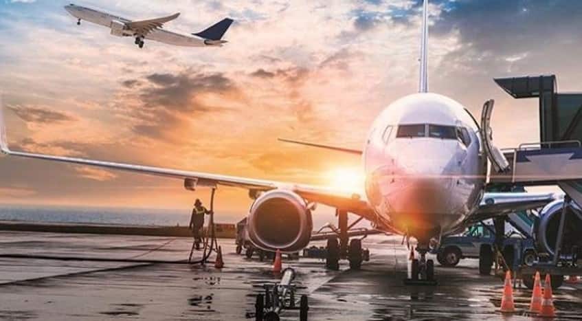 Why airlines are losing money flying you, according to IATA; Apple makes more per iPhone cover