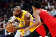 LeBron James’ 1,297-game double-digit scoring streak ends but he gets winning assist vs. Raptors – Hartford Courant