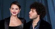 Selena Gomez & Benny Blanco Decorate First Christmas Tree as Married Couple | Benny Blanco, Christmas, Selena Gomez 