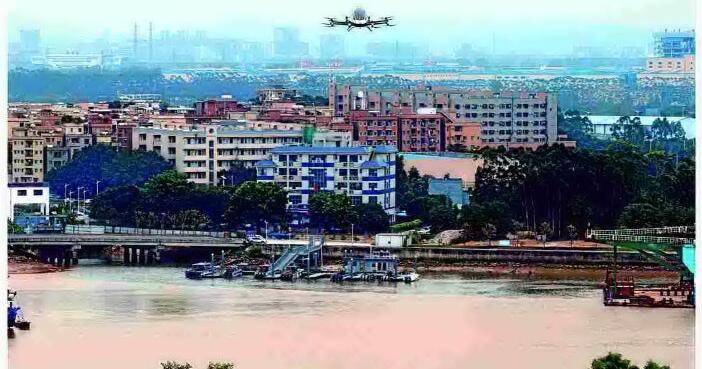 Takeoff of China's flying taxis hits turbulence