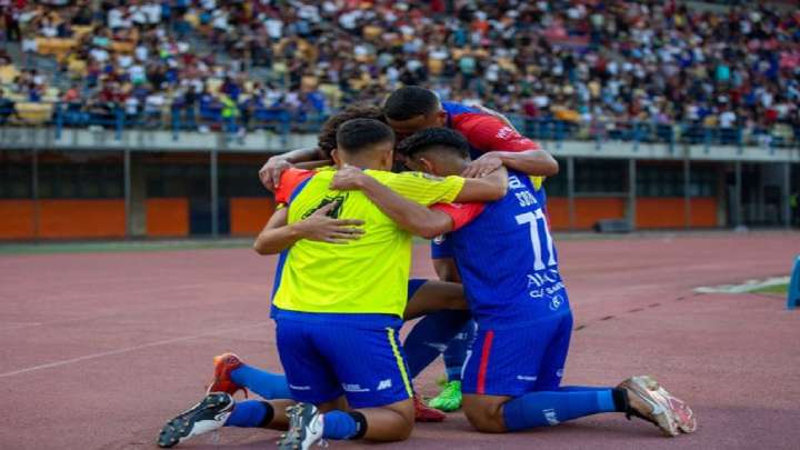 UCV y Carabobo empataron este domingo en el partido de ida de la final de la Liga Futve 2025