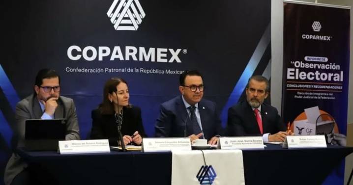 Patrones respaldan aumentar gradualmente el salario mínimo hasta 2030... pero ‘bajo revisión continua’