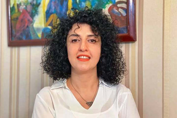 Irán detiene de forma "violenta" a la ganadora del Nobel de la Paz Narges Mohammadi