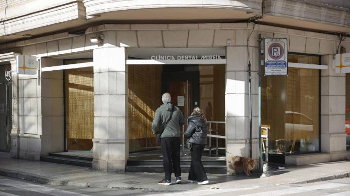 Detenidos la dueña y el anestesista de la clínica dental de Alzira donde murió una niña