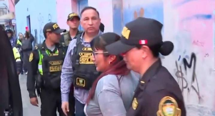 Surquillo: detienen a delincuentes que usaban pitbulls para atacar a Policías últimas