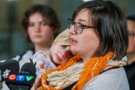 Beleaguered parents of young children with diabetes ask province for help in schools