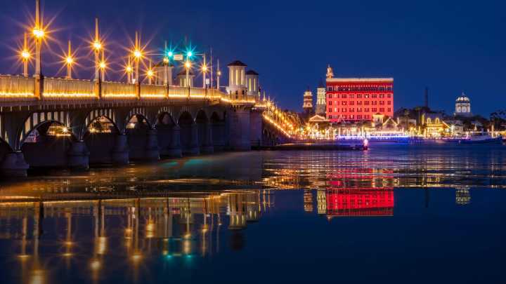 Florida city recognized as top Christmas destination. Where is it?