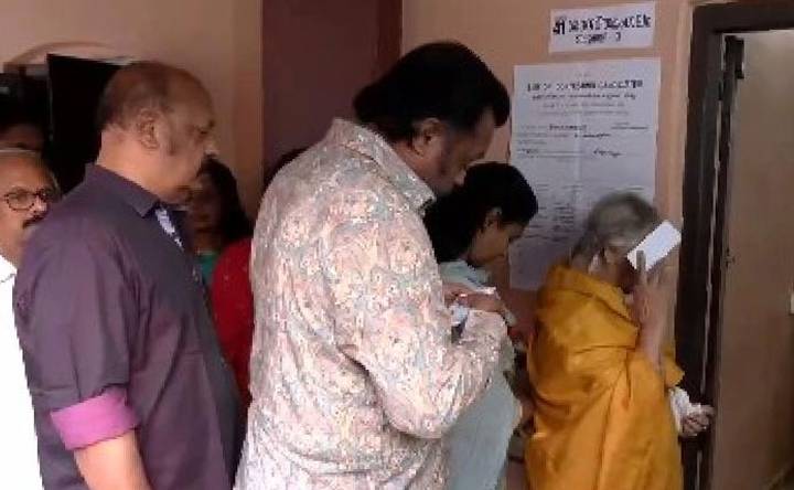 Kerala local body elections: Polling underway in 7 districts; Union Minister Suresh Gopi votes