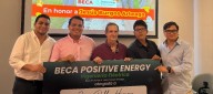 Entregan beca en Ingeniería Eléctrica a uno de los mejores resultados de las Pruebas Saber 11
