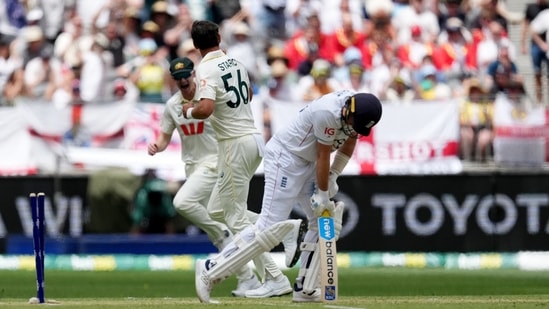 Ashes 2nd Test LIVE Score, AUS vs ENG: Contentious pink