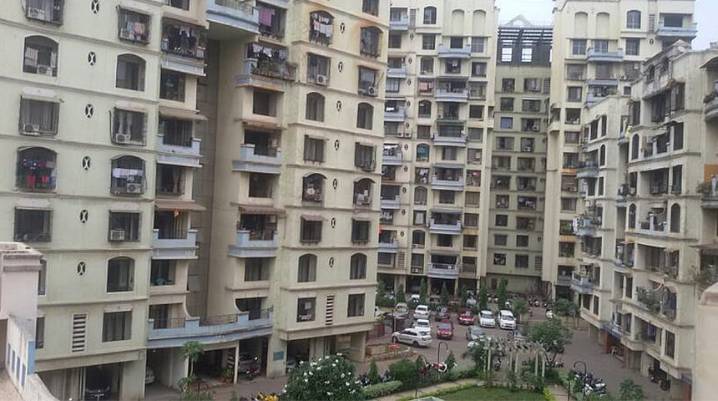 Housing Society Problems and Solutions: When Multiple Societies Share Amenities