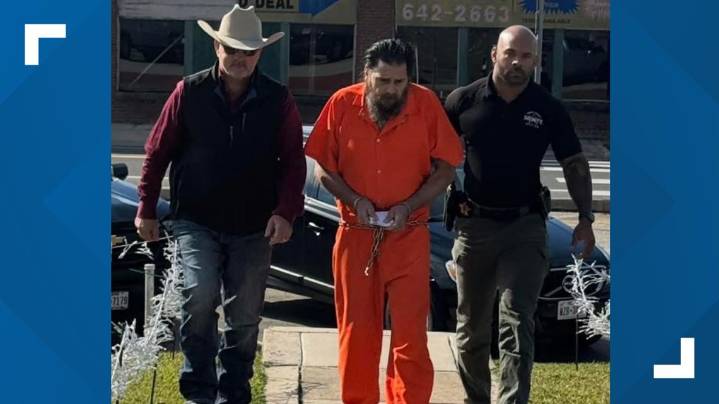 Former East Texas animal control officer gets 30 years for sexually assaulting child