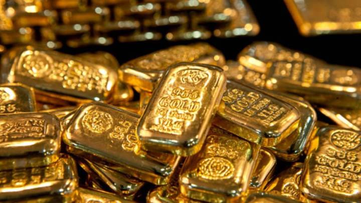 Gold Prices In Hyderabad See Mild Correction After Dollar Strengthens; What Drove The Dip?