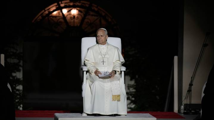 The Latest: Pope Leo ends first foreign trip with silent prayer at Beirut blast site, Mass at port