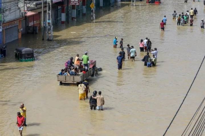 Inundaciones en Indonesia, Tailandia y Sri Lanka dejan más de 1.000 muertos