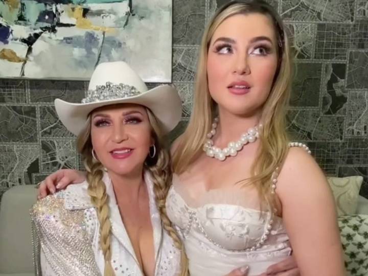 Melenie Carmona, hija de Alicia Villarreal, está distanciada de la cantante y revela por qué