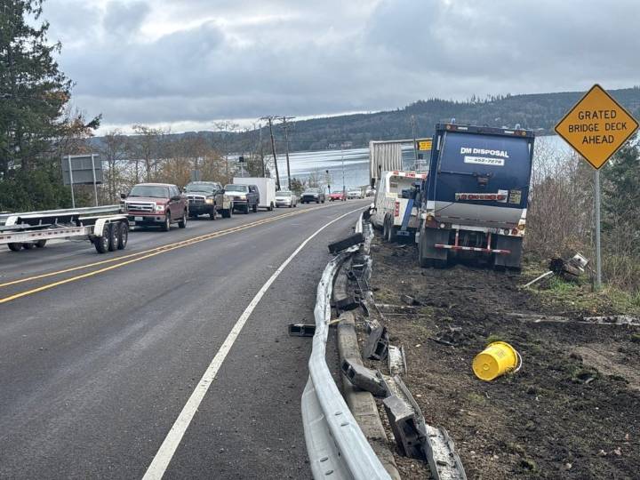 Crash Near Hood Canal Bridge Shuts Down Traffic, Cancels Tuesday Night Games