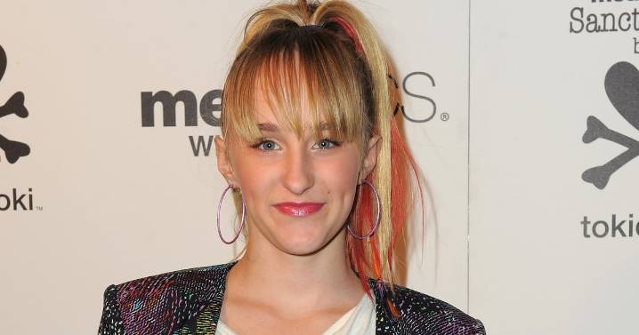 Singer Who Toured With Famous Boyband Dies at 26