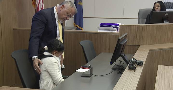 Detroit girl speaks out at sentencing for man who slashed her throat