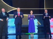 Trump afirma que habló de comercio con Carney y Sheinbaum