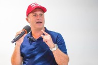 Partido Liberal invita a Héctor Olimpo Espinosa a ser coavalado para elecciones de 2026