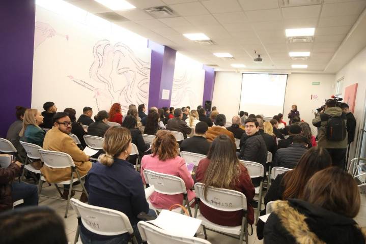 Promueven acciones contra la violencia hacia las mujeres en dependencias municipales