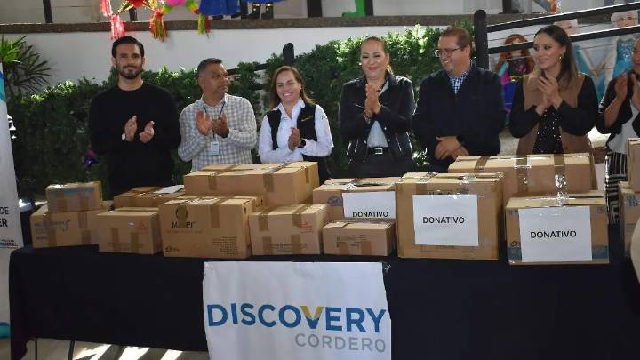 Gobierno de Parral recibe donación de medicamento contra el cáncer de mama por Minera Titán