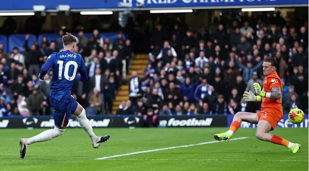 Chelsea y Liverpool ganan en fútbol de Inglaterra