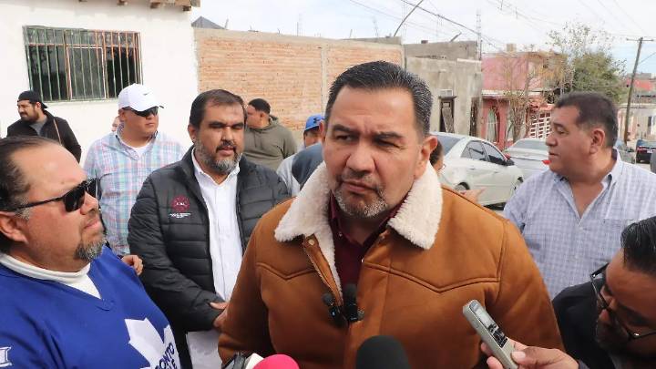 Llama Cruz Pérez Cuéllar a no perjudicar a trabajadores juarenses con bloqueos comerciales