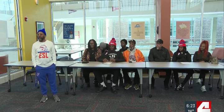 East St. Louis Signing Day