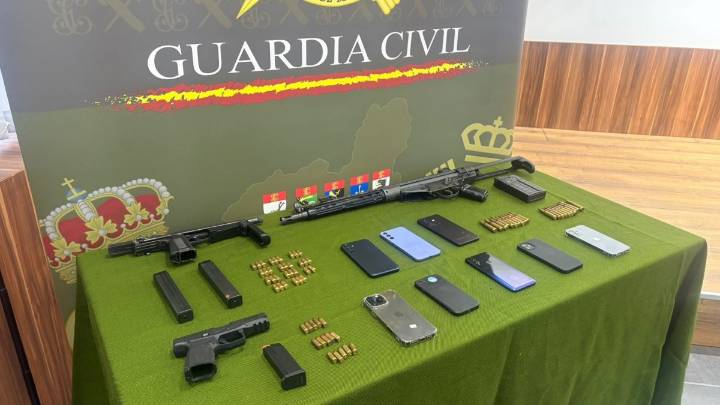 Armas de guerra en el domicilio de uno de los tres detenidos por el doble crimen de Lorca