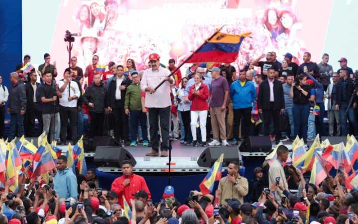 (VIDEO) Maduro asegura que Venezuela cuenta con más de 200 mil funcionarios para garantizar su defensa