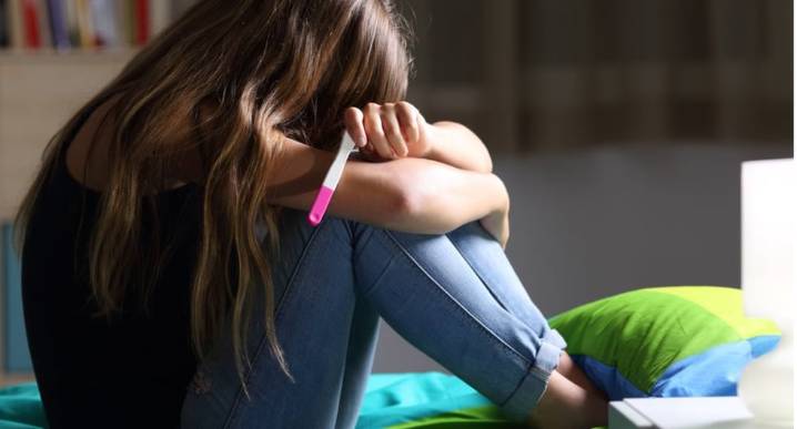 Comas: 58% responsabiliza únicamente a la mujer en casos de embarazo no deseado