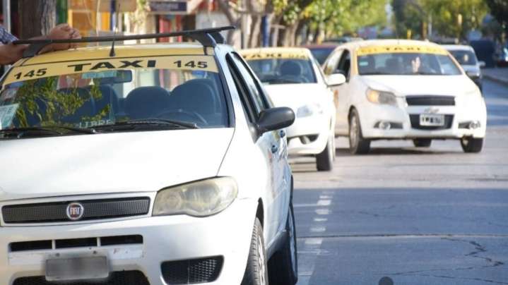 Registro y tarifa sugerida: los cambios en San Juan para taxis, remises y apps