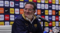 Antonio Sancho regresa a Pumas y arranca su gestión respaldando a Efraín Juárez