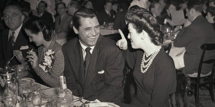 The 16 Rules For Dining Out Every Man Should Know