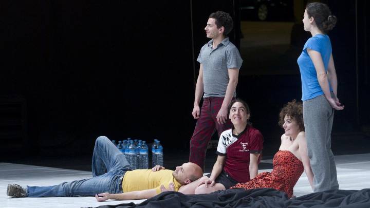 La Mutant recupera 'Blue', una peça emblemàtica de les arts vives gestada en 2009