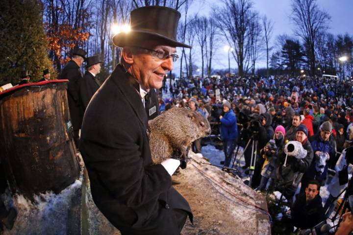 Outdoors: Folklore or not, it’s fun to follow nature’s critters for signs of a harsh winter