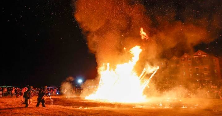 Algiers Bonfire & Concert moves dates to avoid rainy weather. Here's what to know.