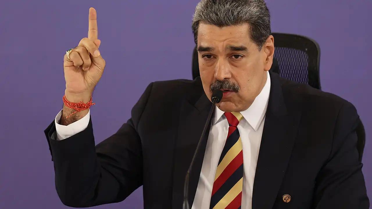 Nicolás Maduro confirma que conversó por teléfono con Trump